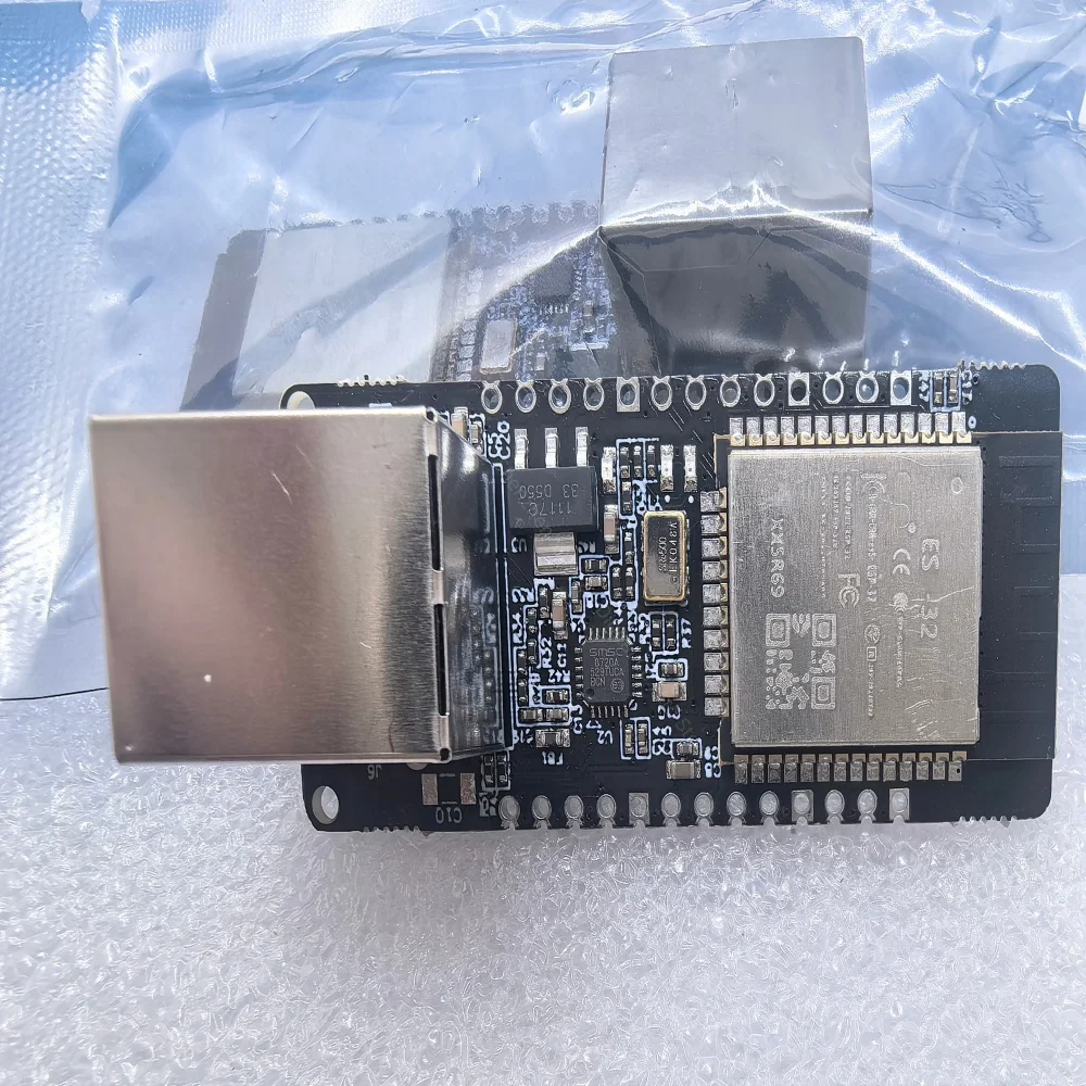 WT32-ETH01 embedded serial port to Ethernet module 2.4-2.5GHz, 5V 3.3V power supply, compatible with ESP32 wireless gateway modu