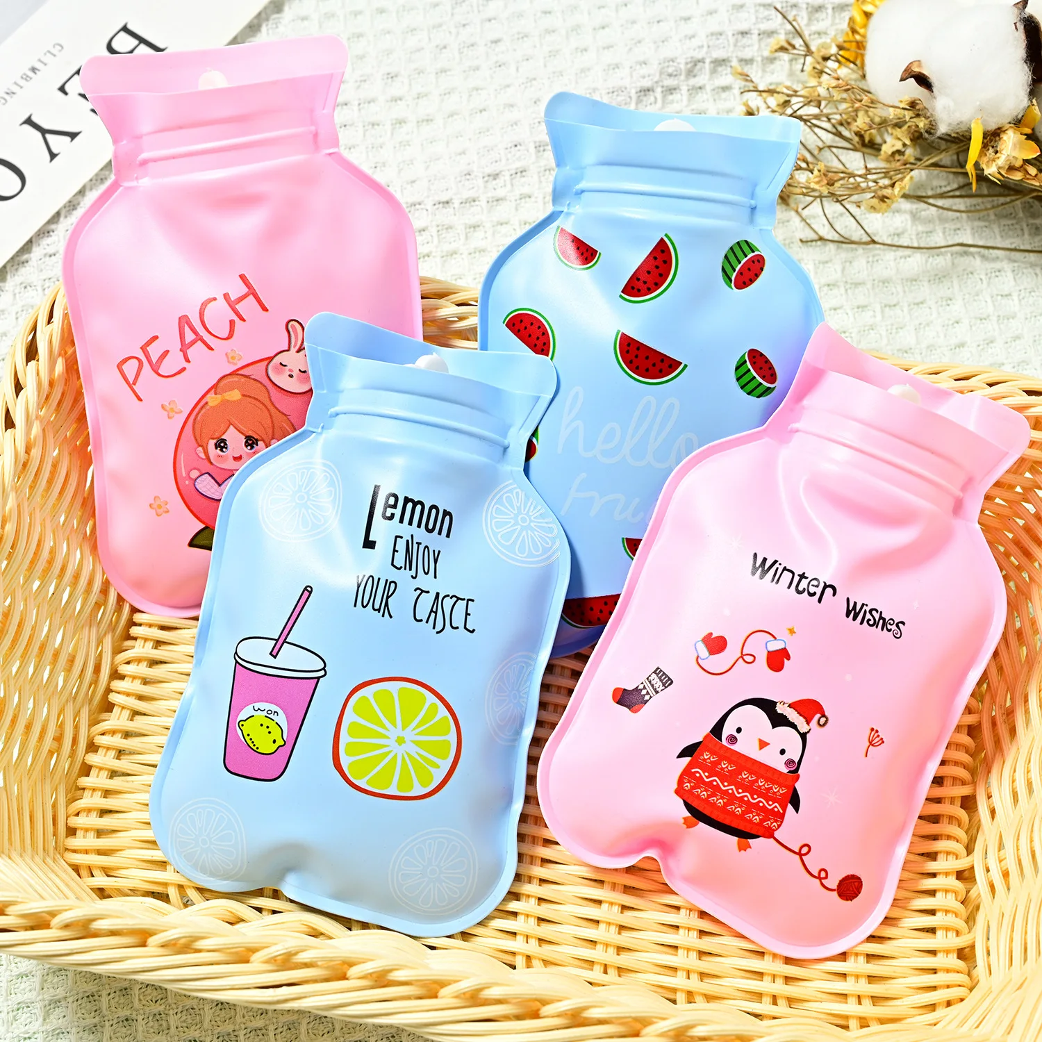 Winter Thickened Cartoon Water Filled Hot Water Bag, Cute Girl Heart Warming Handbag, Student