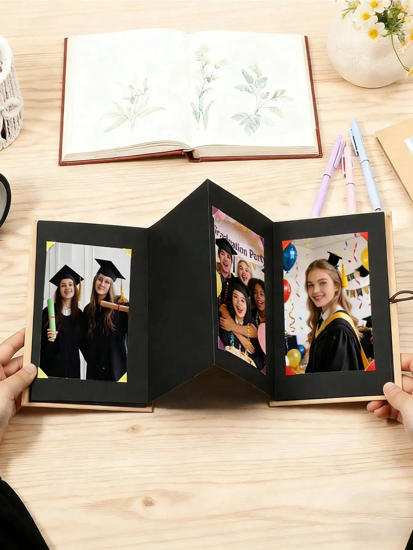 2026 Graduation Season Folding Photo Frame, DIY Graduation Photo Album, Multi-Panel Collage Graduation Photo Display Stand, Student Commemorative Photo Album, Desktop Decor Photo Frame, Graduation Gift, Gift Exchange Souvenir