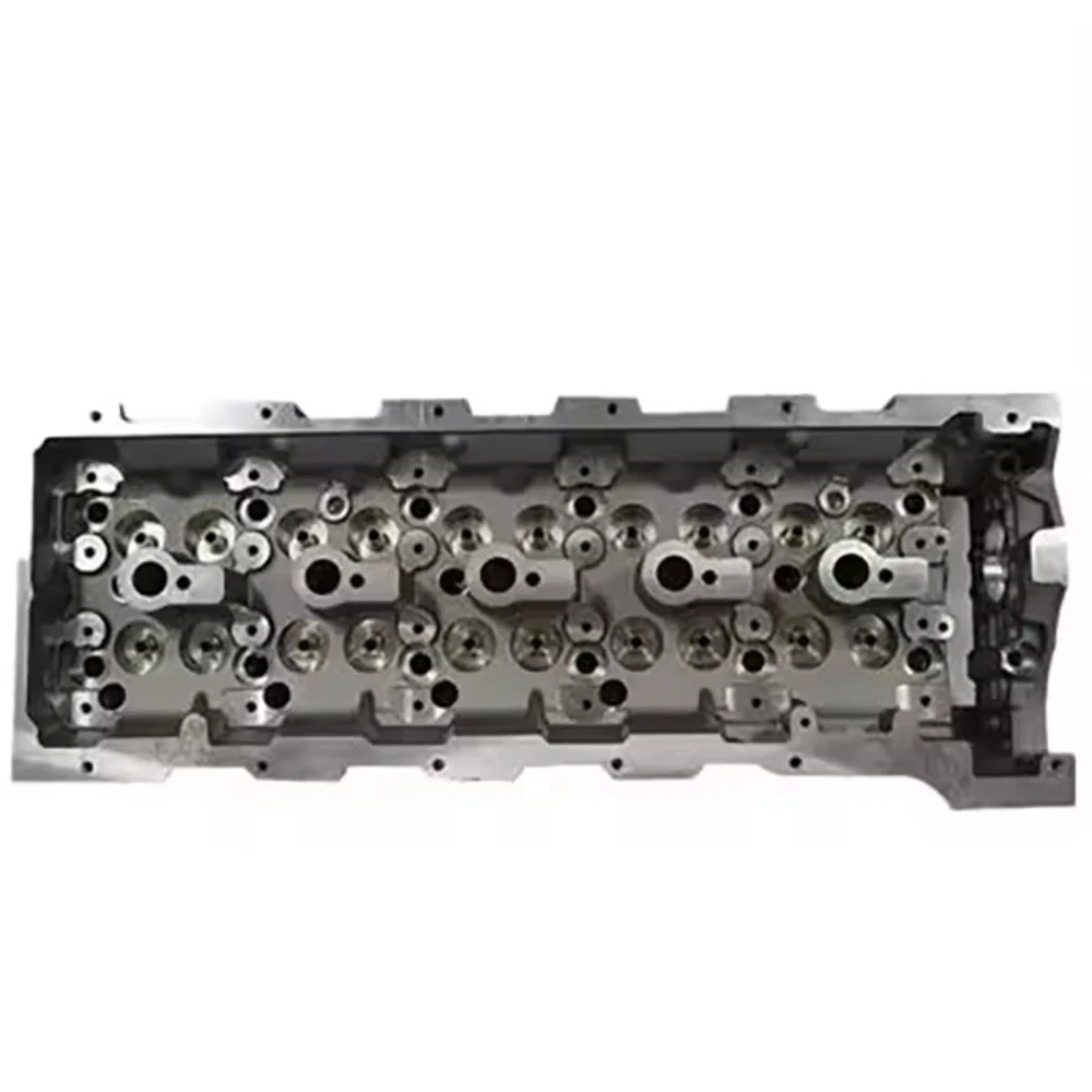 New Auto Engine Parts 6120102120 6470100420 Cylinder Head Assembly For MERCEDES view 2