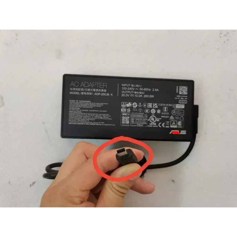 NEW OEM 20V 10A 200W ADP-200JB K For ASUS ROG Zephyrus G14 GA403UV-QS020W AC Adapter