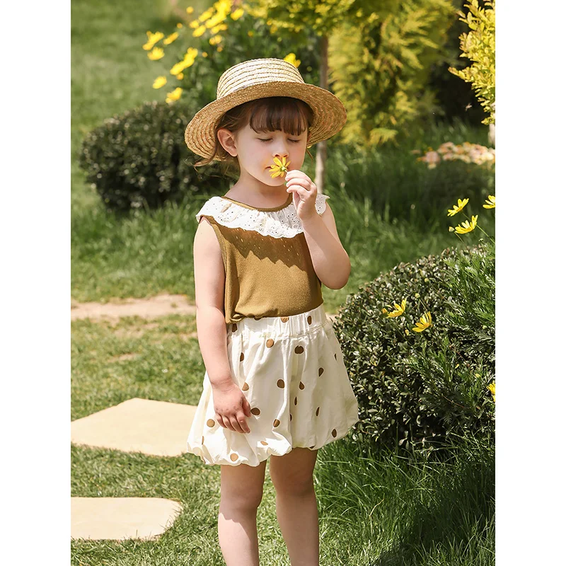 

Girls' Tank Top Set 2023 Summer New Sleeveless Lace Edge T-shirt Lantern Shorts Baby Two Piece Set Girls' Breathable Cool