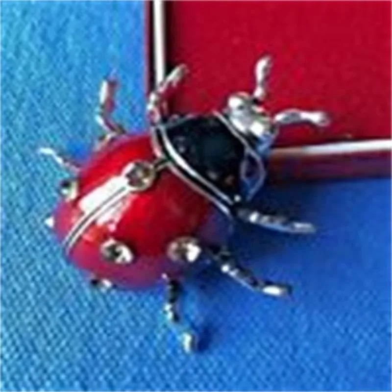 Women Ladybug Brooches Men Suit Lapel Pins Vintage Accessories