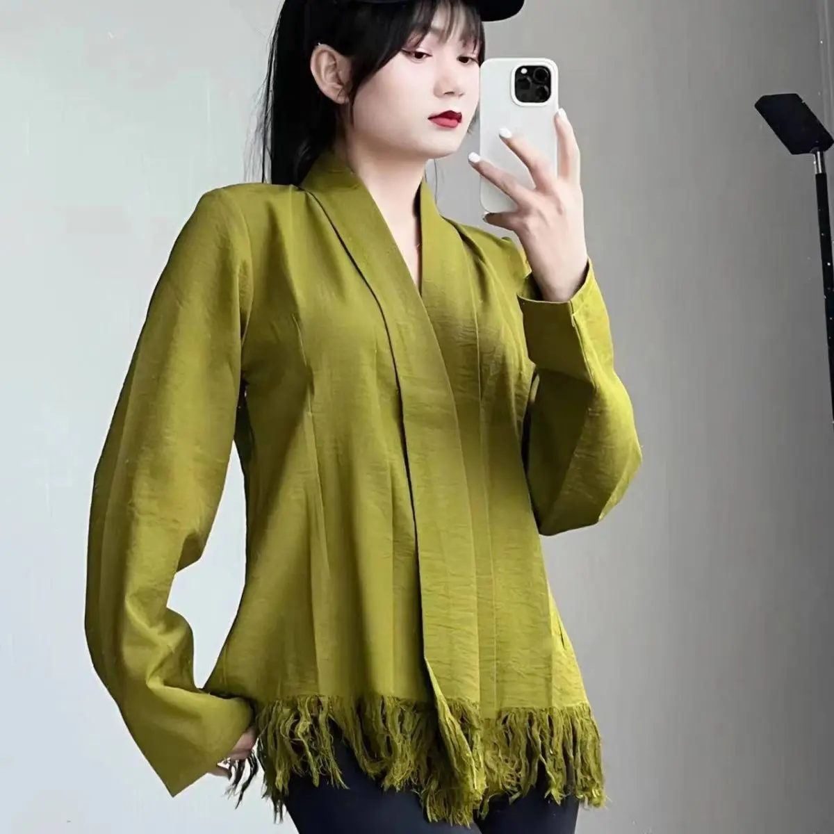 

Tibetan shirt new with thin and thin temperament fringed top