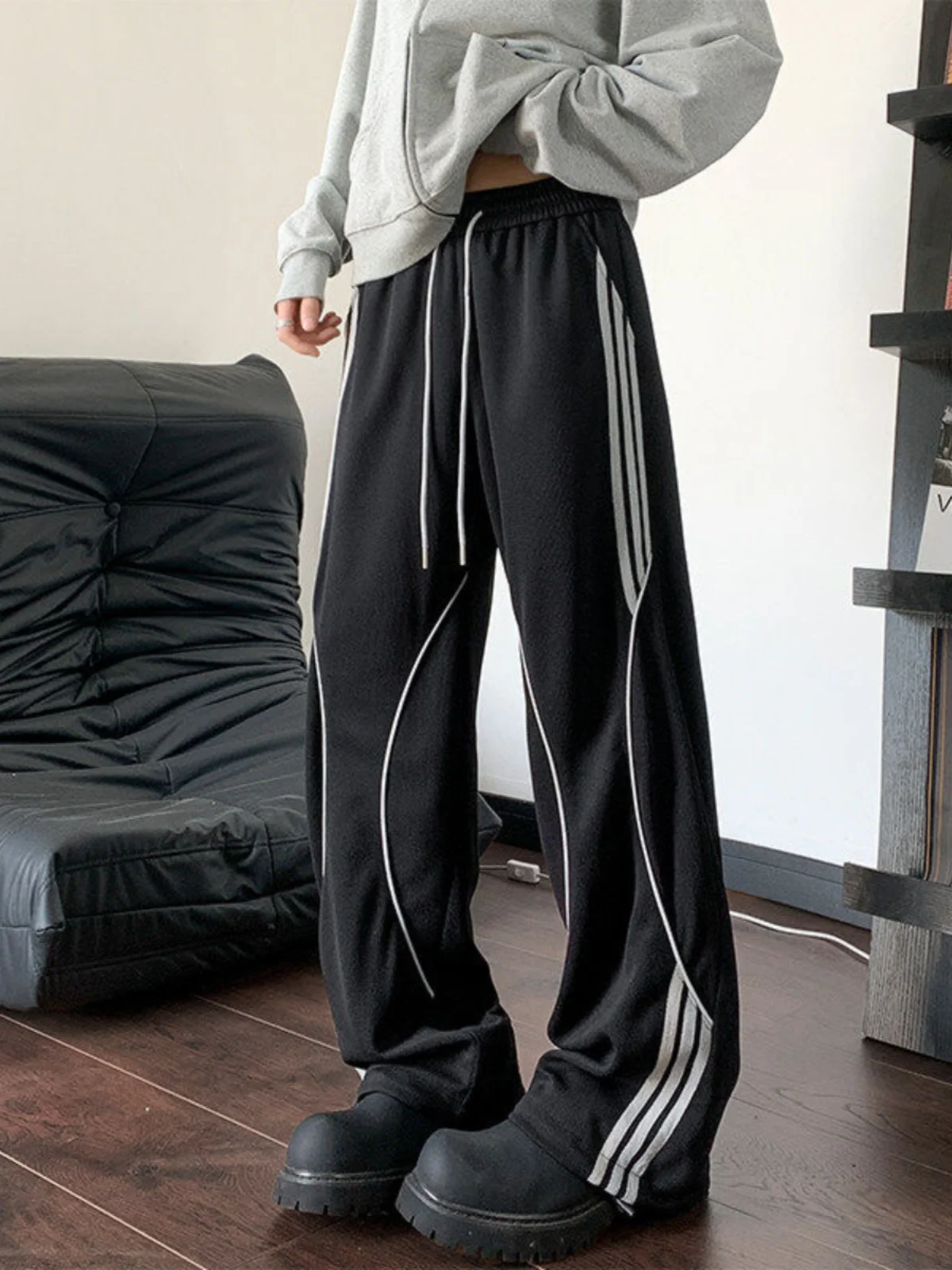 

Casual Striped Color Block Sports Pants Men's Loose Wide Leg Trousers Youthful Spring Fashion Polyester Spandex Blend