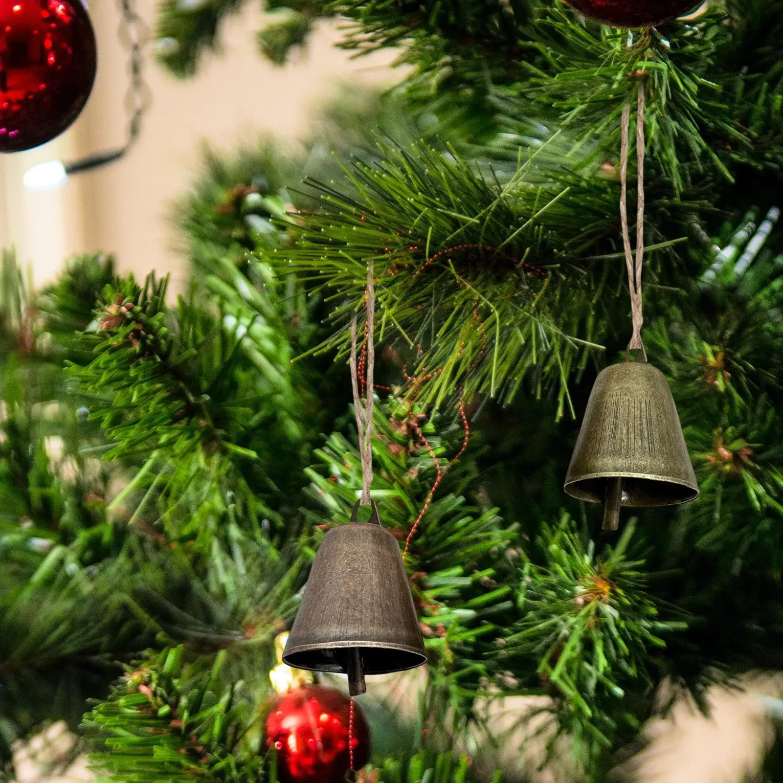 Small Bells Hangable Vintage Metal Ornament Tiny Bell For Christmas Tree Wind Chime Making Wedding Garden Porch Dog Training