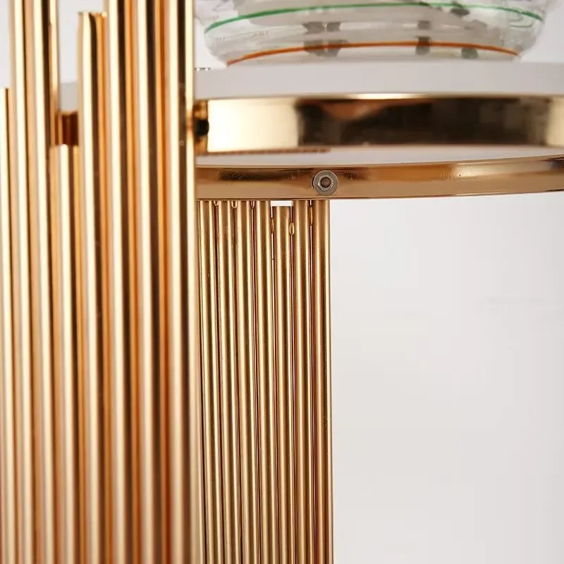3-teiliges Set aus goldenen Metallzylinderständern, vertikaler Rohrsockel für Bodendekoration bei Hochzeiten, Partys, Dessert- und Blumendekorationen – Detail 5