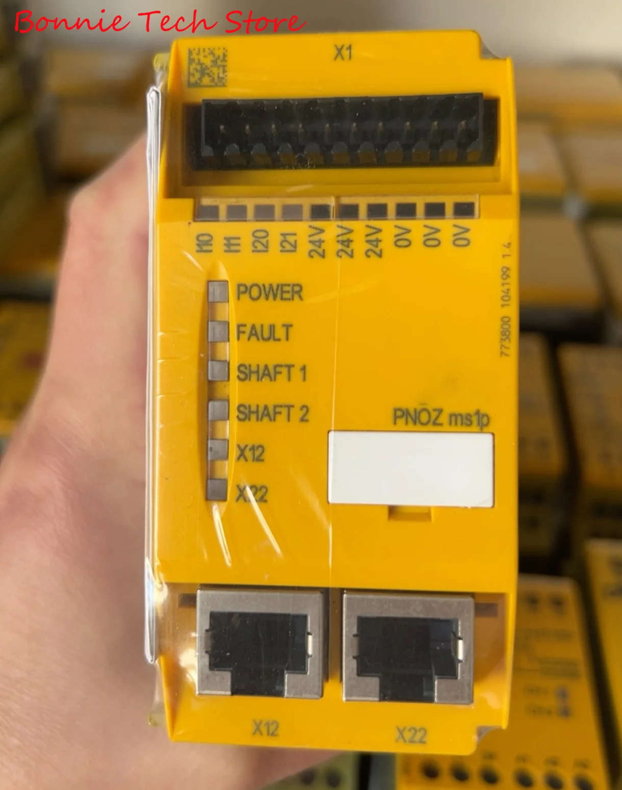 773800 for PILZ expansion module, PNOZ ms1p standstill / speed monitor