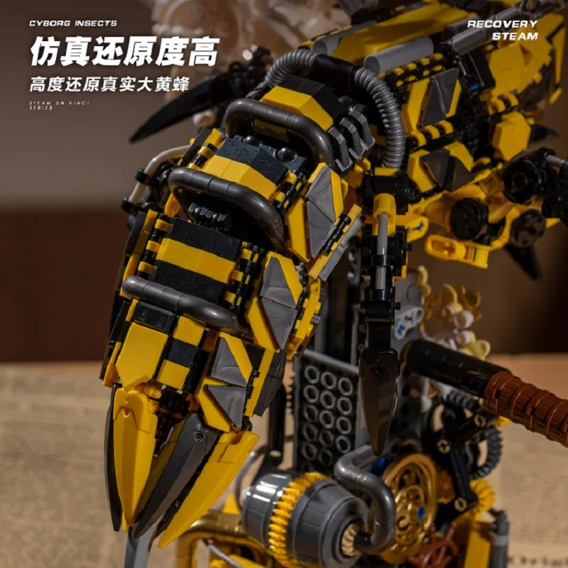 1698 قطعة من مكعبات البناء Bumblebee MOC - سلسلة الحشرات الميكانيكية الإبداعية لسطح المكتب الحلي لعبة تعليمية للأطفال هدية