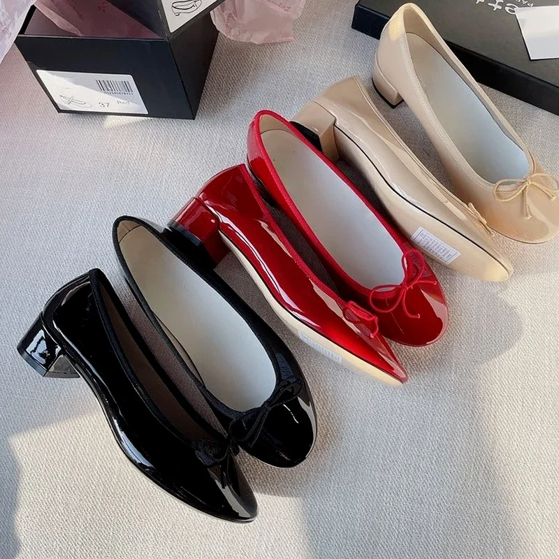 2022 Autumn Round Toe Shoes Low Heel Bow Pumps Low Top Flat Patent Leather Small Red Ballet Shoes for Women