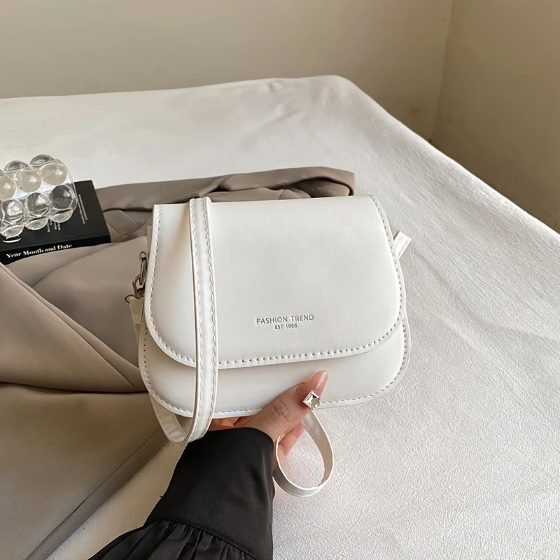 Chic 2025 Pu Crossb… - image