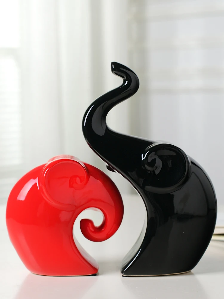 Red And Black Ceramic Decorations Underglaze Colored Couples Embracing And Dancing Creative Home Accessories