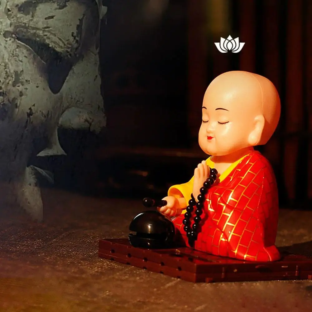 

Solar Powered Little Monk Car Accessories, Car Shaking Little Accessories Toy Accessories, Car Interior Monk P2N2