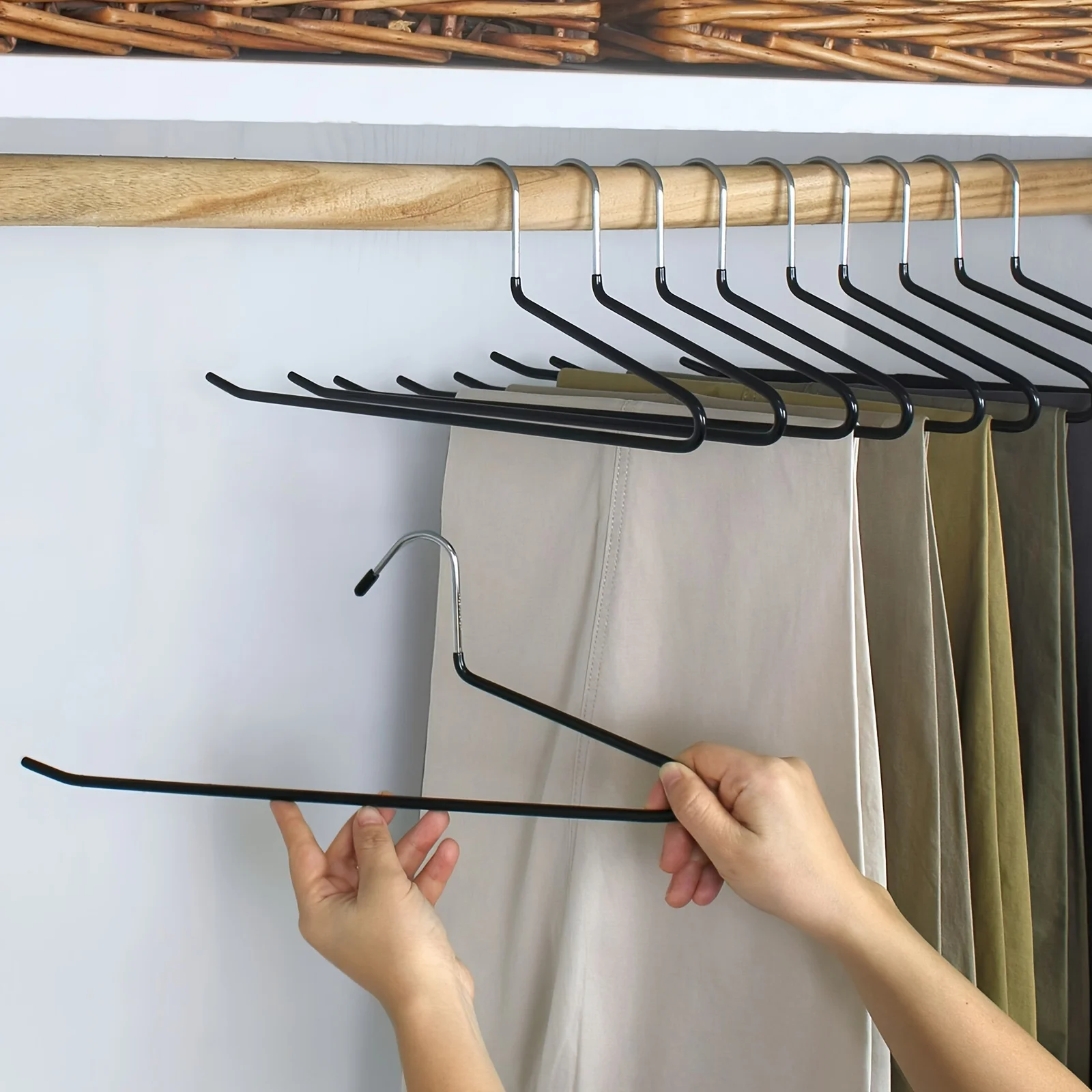 10 Pieces/set of Pants, Metal Hangers for Heavy-duty Vests, Scarves, Wardrobes, Home Dormitories, Household Storage