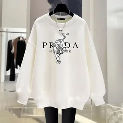 Women's Round Neck Sweatshirts Pullovers Long Sleeve Graphic Printed Pullovers Woman Y2k Harajuku Style Streetwear Clothing