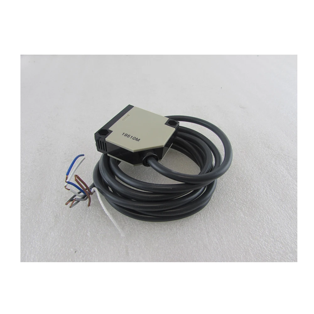 

E3S-CL1 E3S-CL2 E3S-CR11 Photoelectric Sensors Proximity Sensors E3S-CR61