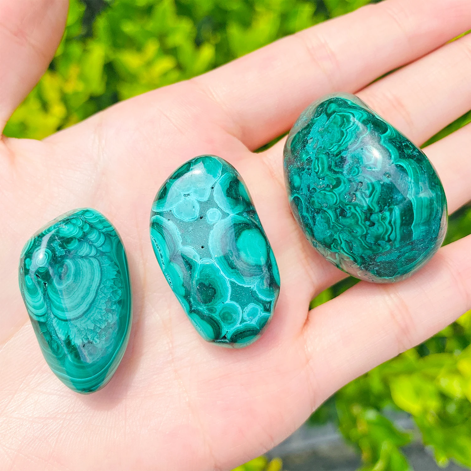 1pc Natural Crystal Malachite Bulk Sale Healing Tumbled Stone Malachite Quartz Crystal Stone For Decoration