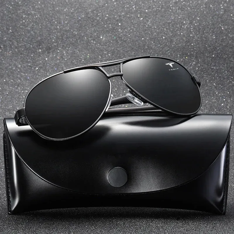 

Car High-End Luxury Polarized Sunglasses Anti Glare Man Goggles For Tesla Model 3 Model Y Model S Model X Cybertruck Roadster