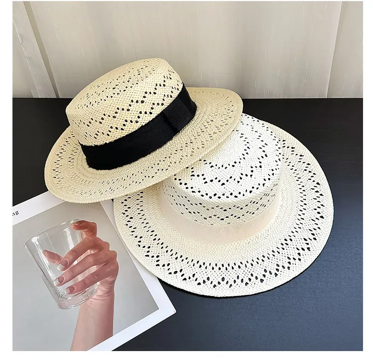 French Elegant Small Fragrant Wind Hollow Straw Hat Children's Summer Seaside Vacation Flat Top Top Hat Hand-woven Sunscreen Hat