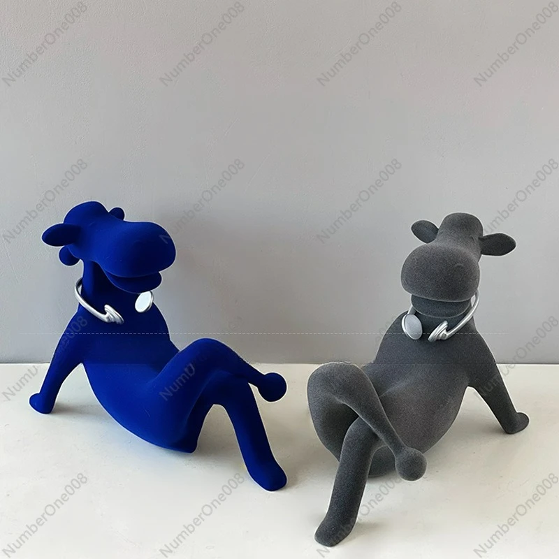 

Креативная мультяшная фигурка осла, элитный декор для дома: для гостиной, шоурума, тумбы под ТВ и бара, современное декоративное искусство и ремесло