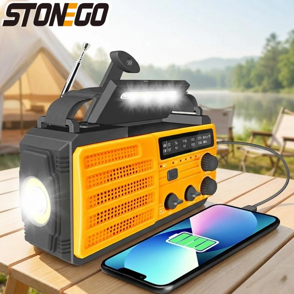 emergency-hand-crank-solar-rechargeable-multifunctional-led-flashlight-radio-reading-light