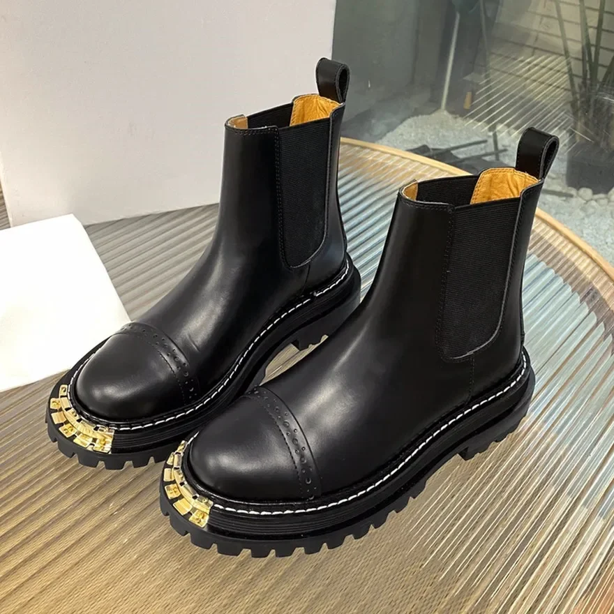 

High quality luxury autumn and winter new short boots for women, Chelsea boots, thick soled smoke pipe boots, mid length boots