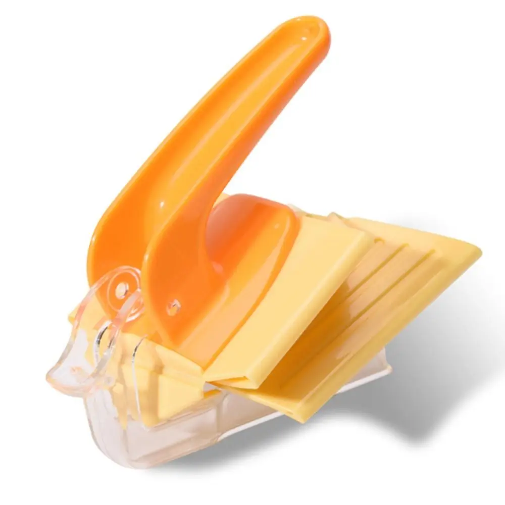 

Japanese Style Milk Box Sealing Clip Foldable Anti Compression Boxed Beverage Clip Anti-overflow Juice Handheld Device