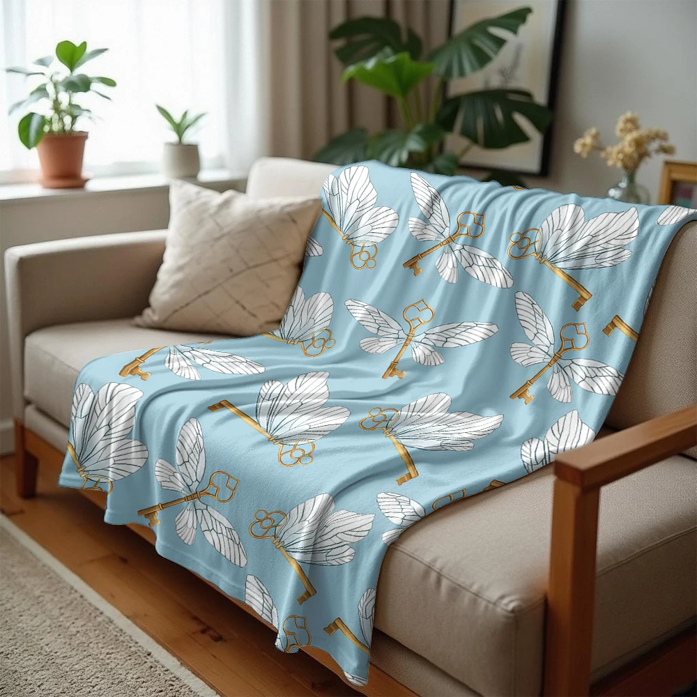 Flying Keys Pattern Cartoon Anime Print Flannel Blanket Soft Warm Throw for Kids Bedroom Sofa Bed Christmas Office Car