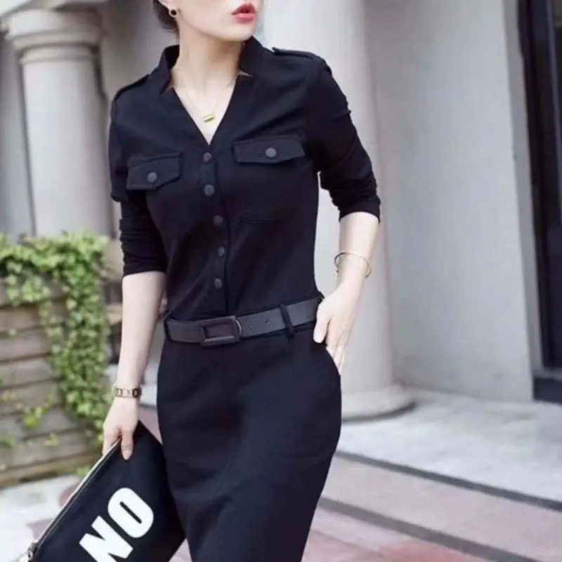 

2023 New Spring and Autumn Fashion Foreign Style Commuting Simple V-neck Button Waist Slim Oversize Women's Hip Wrap Dress