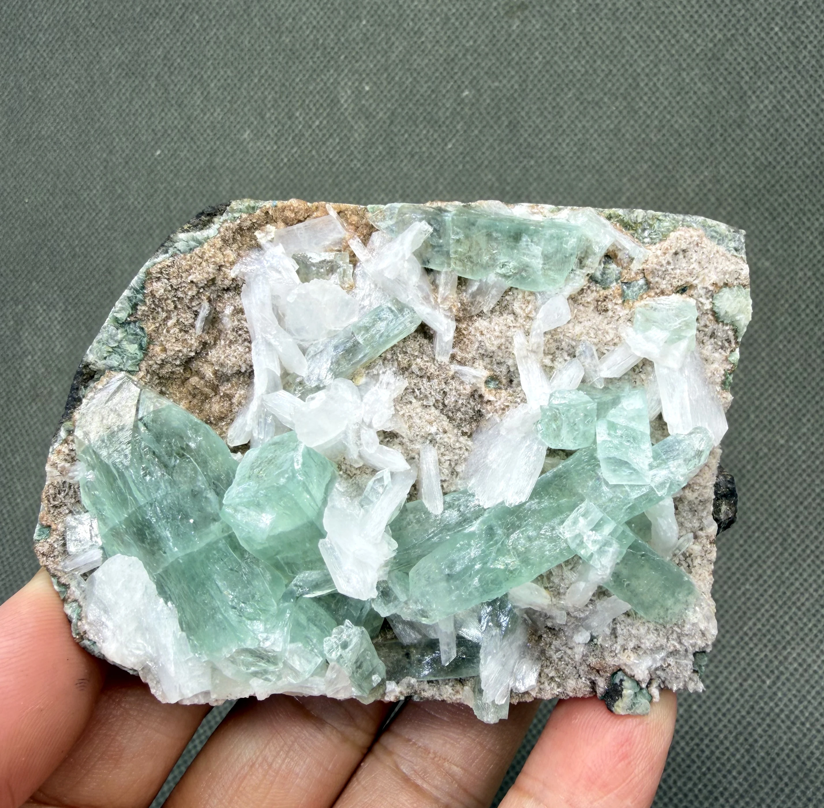 319 g Natural Green Apophyllite with Zeolite Specimen from India, Raw Mineral Specimen for Collection Healing Crystal Home Decor
