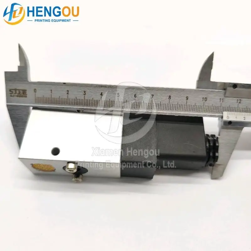 98.184.1051 4/2-way Valve Heidelber SM102 CD102 SM74 SM52 Offset Printing Machine Parts High Quality Import