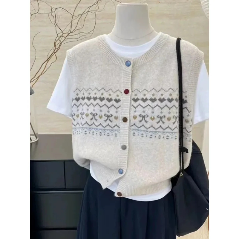 Retro and Fashionable Jacquard Knitted Cardigan Vest for Women in Autumn and Winter Round Neck Loose Casual Vest