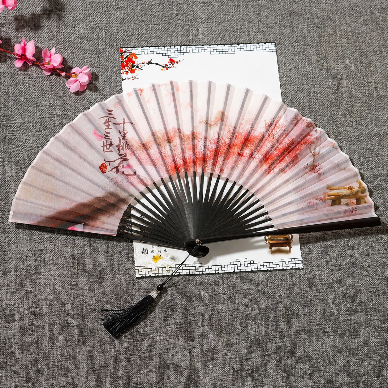 Éventail pliant chinois classique pour la danse, portable, avec peinture émaillée, pour le style Cheongsam, usage quotidien, art populaire chinois