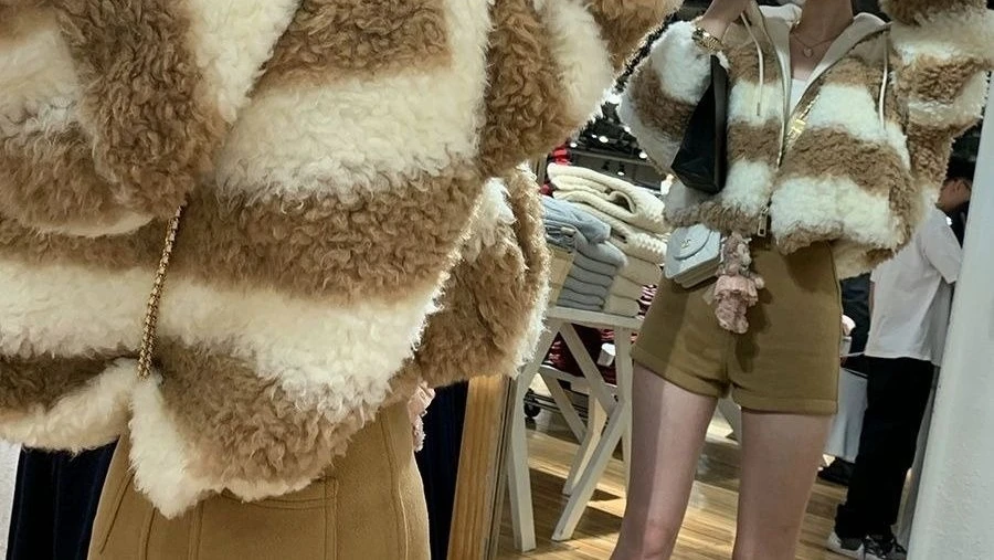 Striped jacket, lamb wool, extra thick jacket, cotton hooded, autumn and winter warm short cardigan