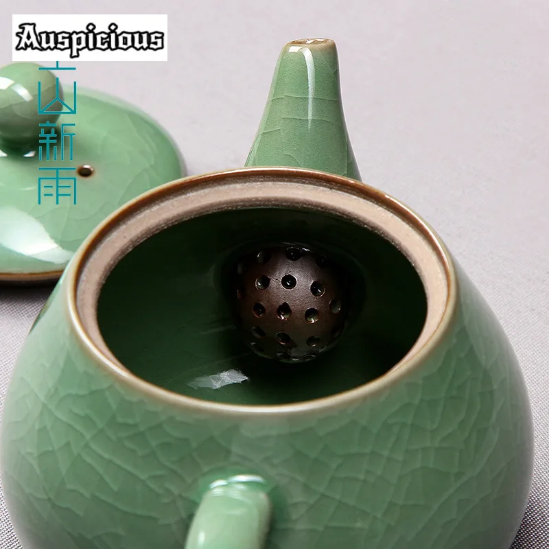 270ml Vintage Longquan Celadon Teapot Handmade Ge Kiln Porcelain Pot Household Tea Maker Kettle Chinese Tea Set Ornaments Gifts