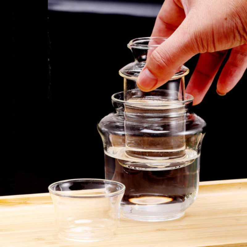 Heat Resistant Glass Sake Warmer Set 3 Piece Japanese Style Sake Carafe Wine Warming Pot Cup Set Home Bar Drinkware Gift
