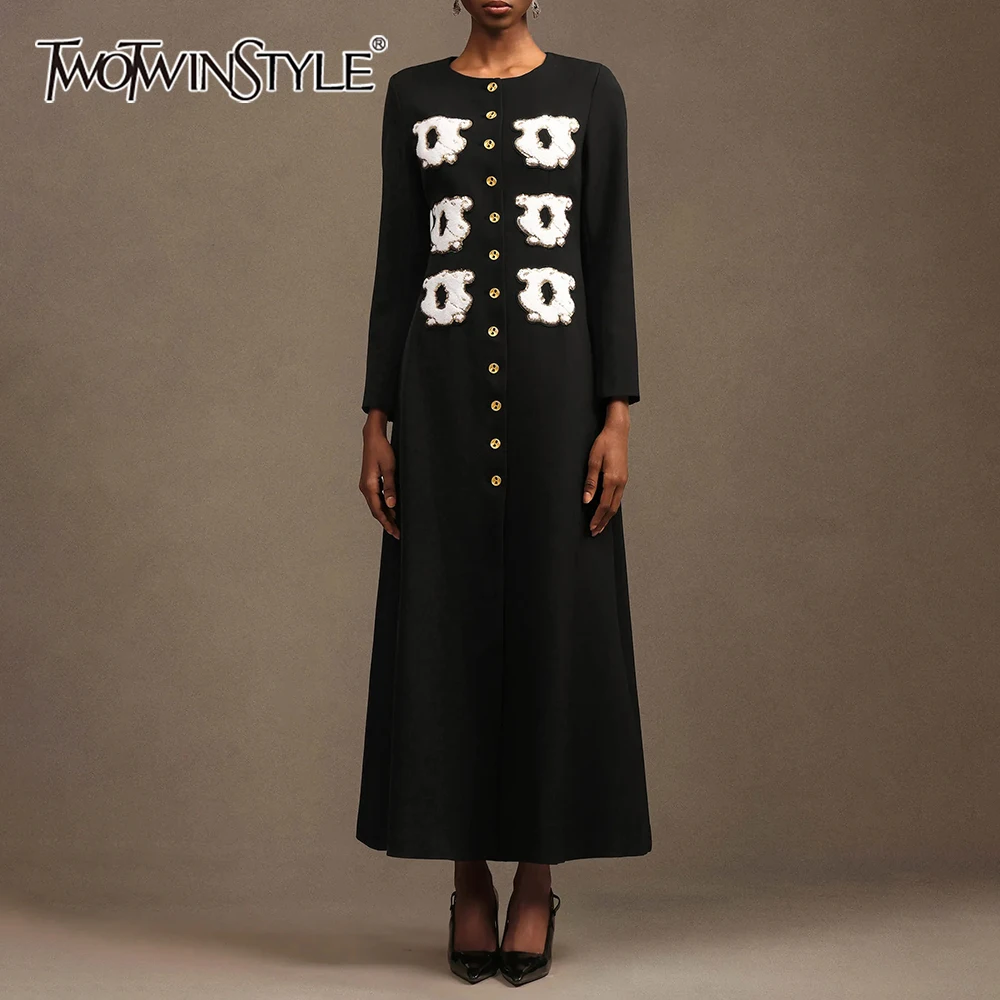 

TWOTWINSTYLE Black Spliced Embroidery Jacket Female O Neck Long Sleeve Loose Elegant Luxury Women's Jackets Fashion Autumn New