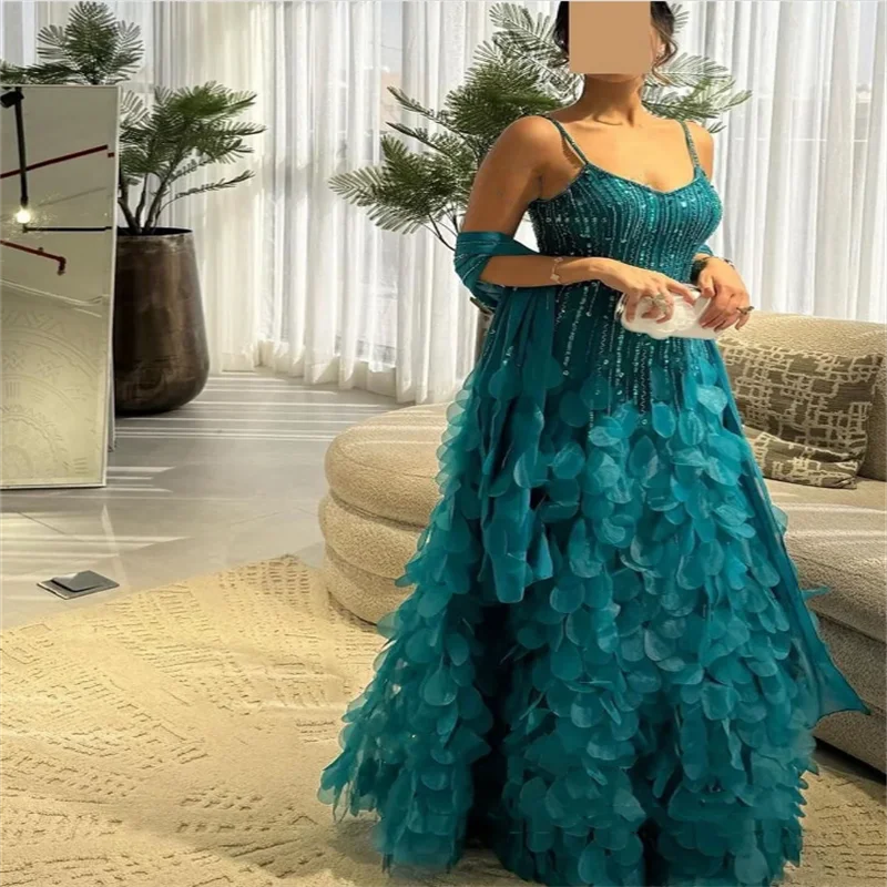 Luxury Saud Evening Dress with Shawl