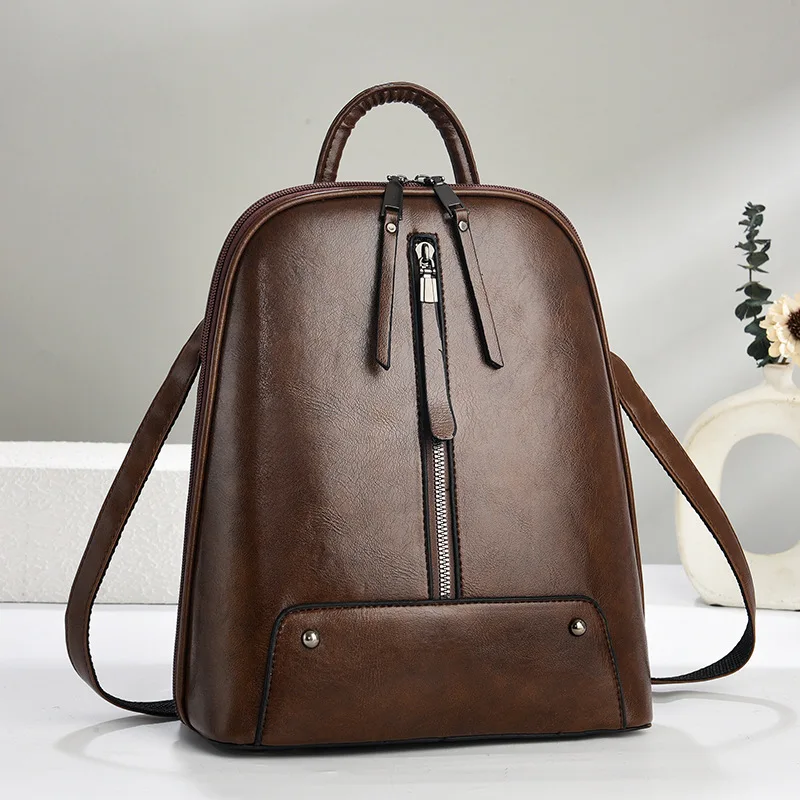 Women's Large Capacity Retro Oil Leather Backpack Fashionable Travel Shoulder Bag Versatile Ladies Bookbag Light Weight