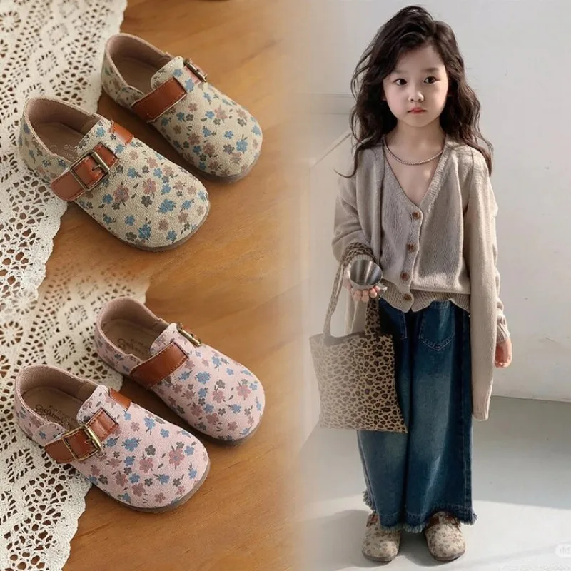 

Children's Vintage Floral Loafers Non-slip Suede Sweet Princess Fashion Girls Flat Shoes Wedding Party Kids Ballet Leather Shoes