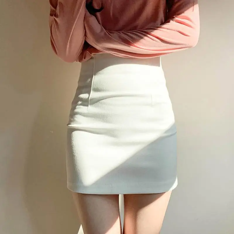 Skinny and Hip Hugging Skirt with a Tight Fitting Temperament Spring Midi Skirt Women's High Waisted Short Skirt