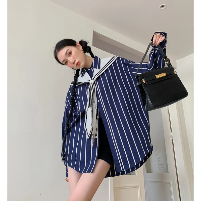 Blue T Shirt For Women Personalized Long Sleeved Vertical Stripes Shawl Summer Fashion Y2K Shirt Vintage Female Clothing Tops