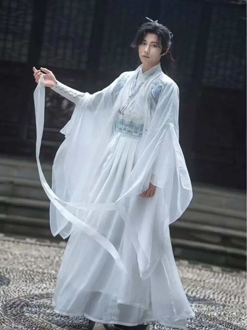 Ricami vintage Hanfu Uomo Donna Costume tradizionale da fata Spadaccino di Halloween Abbigliamento cosplay Abito di carnevale da palcoscenico di strada