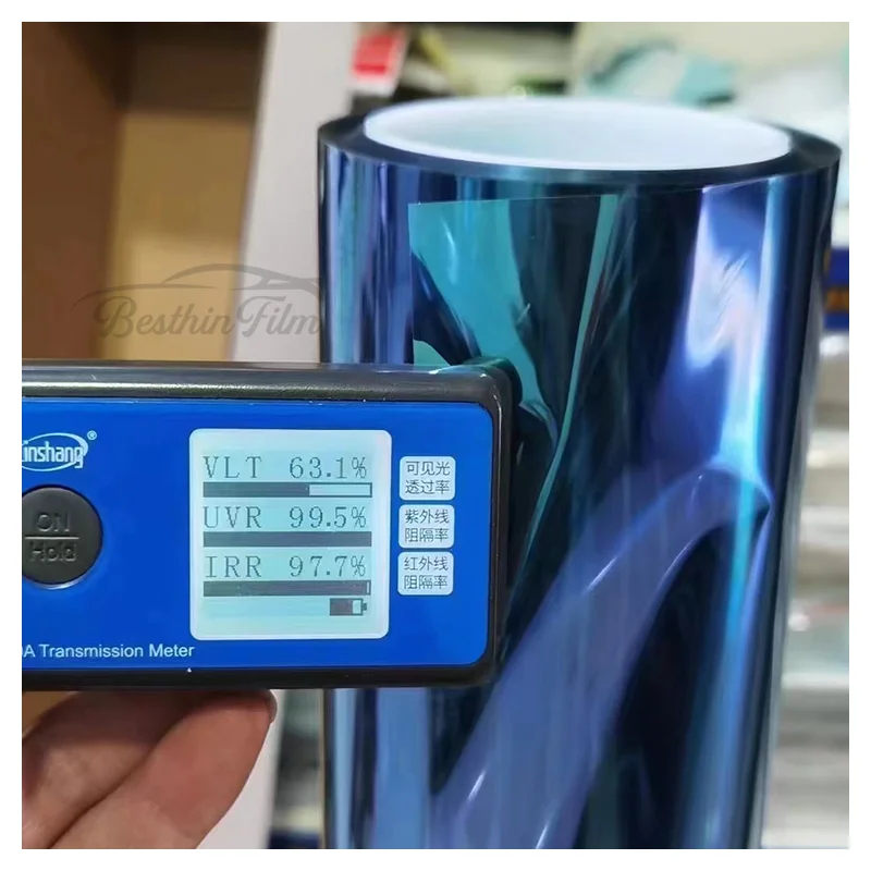 Kameleon PET-materiaal Auto voorruit Voorruit Bescherming Schaduwsticker Zelfherstellende UV-bestendige warmte-isolatie Tintfilm