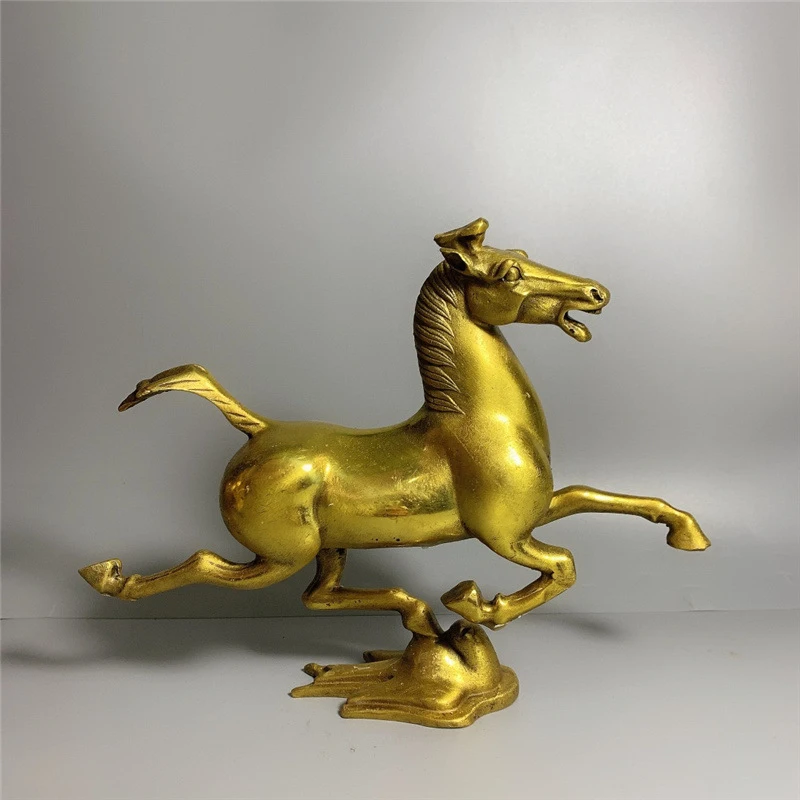 Brass running craft, bronze horse stepping on a flying swallow, home decoration, 