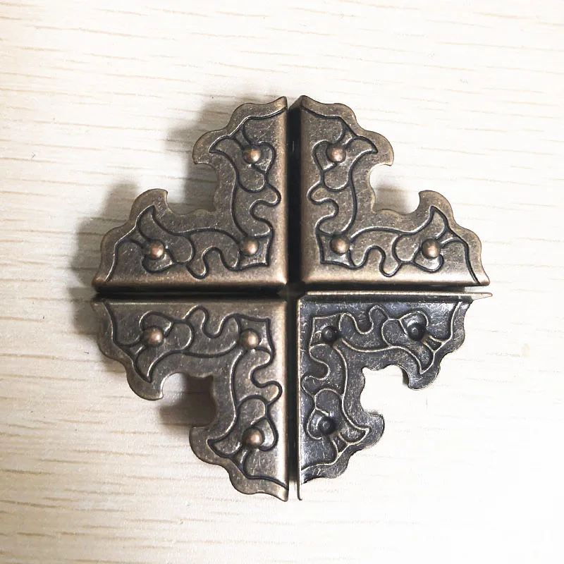 20Pcs Antique Metal Corner Protector 25mm Right Angle for Furniture Jewelry Gift Box Edge Guard Right Angle Decorative Corner