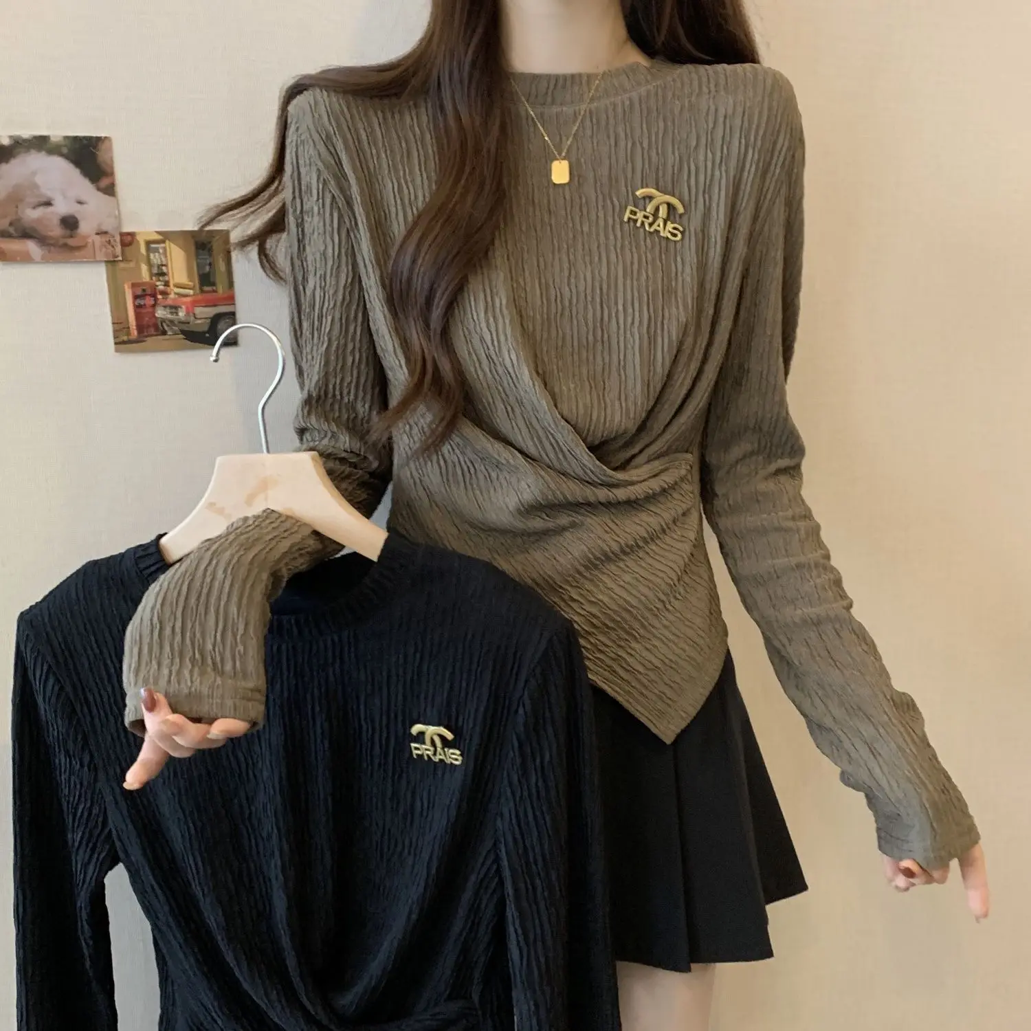 Large Size Long Sleeved T-shirt New Fashionable and Versatile Small Fragrance Style Socialite Pleated Base Shirt Concealing