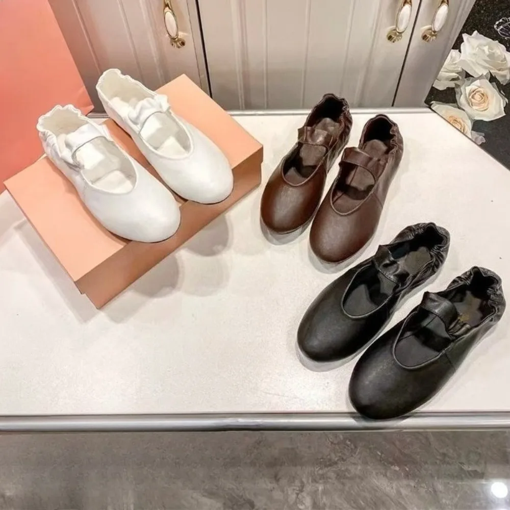 

2026 Spring Summer New Women's Genuine Leather Ballet Flats Soft Sole Round Toe Shallow Mouth Dress Shoes Classic Minimalist Slip On Shoes All-Matching Office Lady Work Shoes Comfortable Walking Essentials for Women Girls