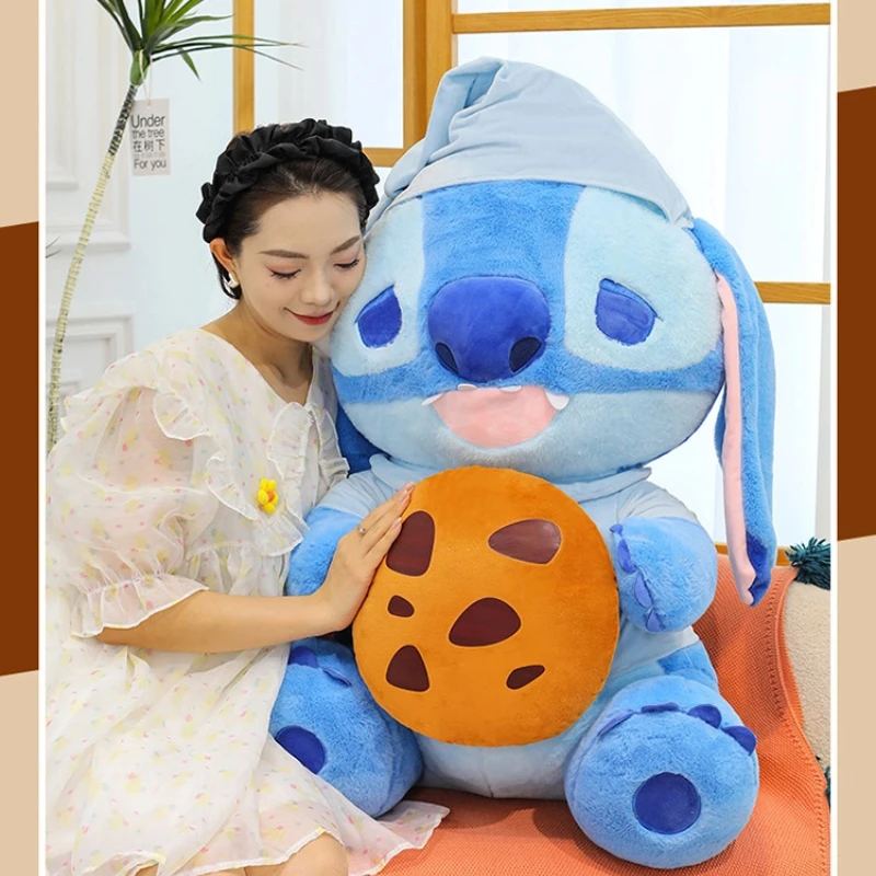 Stitch 30Cm peluche poupée jouet Disney nouveau Super délicieux biscuits poupée canapé oreiller apprentissage bureau ornements cadeaux de vacances