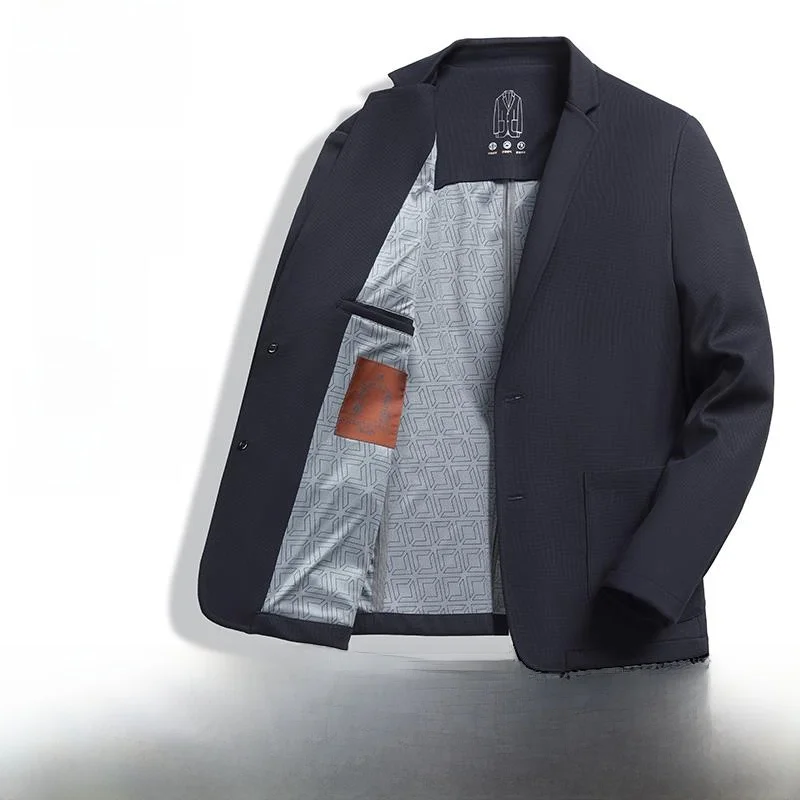 

Мужской приталенный повседневный трикотажный пиджак Pierre Cardin: осенний модный тренд, деловой и повседневный стиль, однотонный, на двух пуговицах